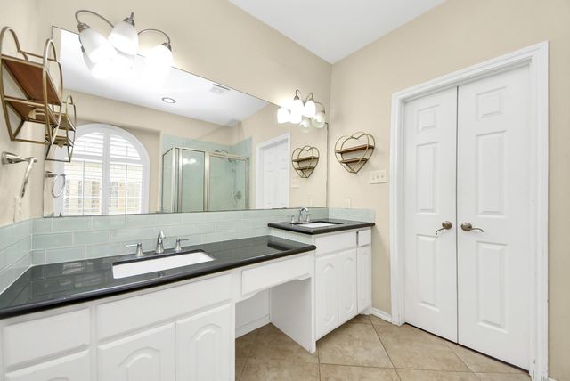 5719 Indigo Trails Drive, Richmond, TX 77469