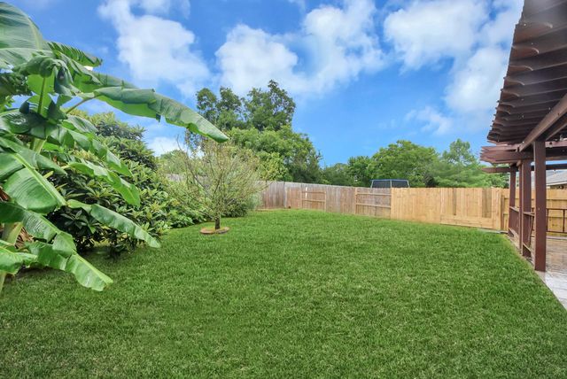 5719 Indigo Trails Drive, Richmond, TX 77469