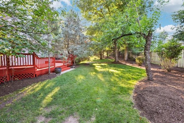 17 Coggins Ln, West Orange Twp., NJ 07052