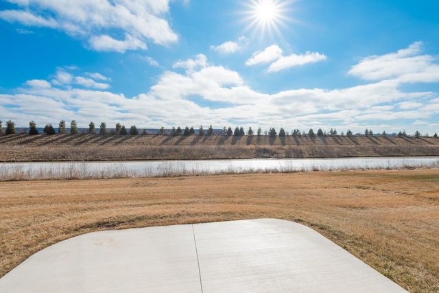 2513 TIPPERARY TRAIL, De Pere, WI 54115