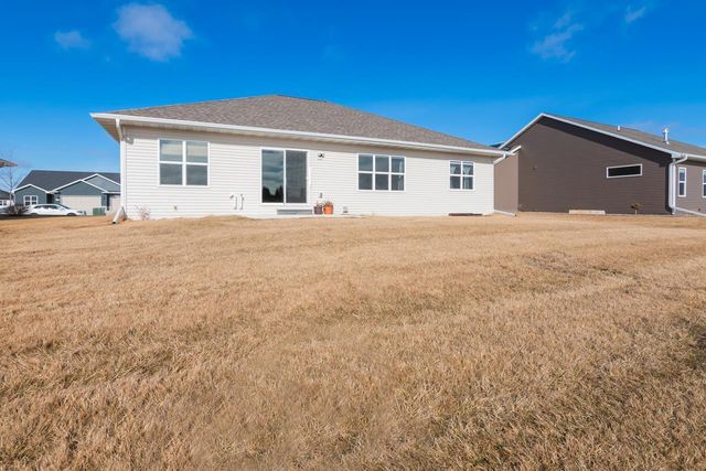 2513 TIPPERARY TRAIL, De Pere, WI 54115