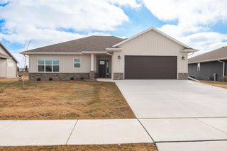 2513 TIPPERARY TRAIL, De Pere, WI 54115