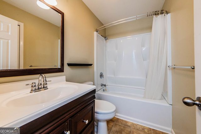 106 Gassett Court, Byron, GA 31008