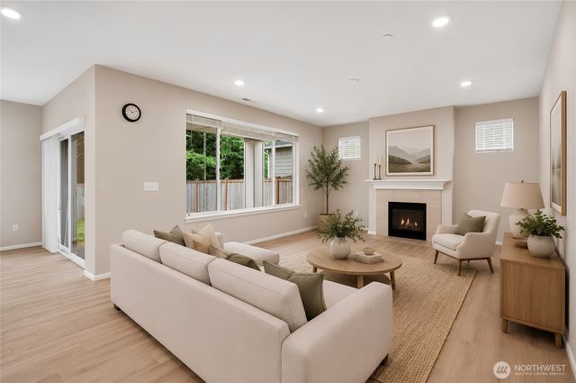 1198 Panoramic Loop, Bremerton, WA 98312