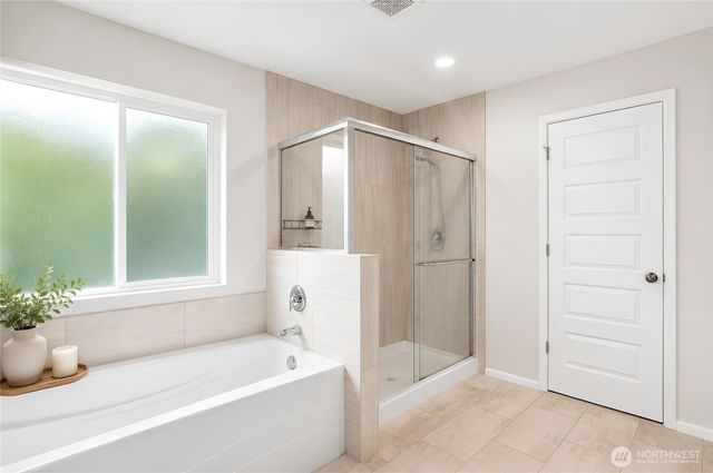 1198 Panoramic Loop, Bremerton, WA 98312