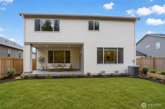1198 Panoramic Loop, Bremerton, WA 98312
