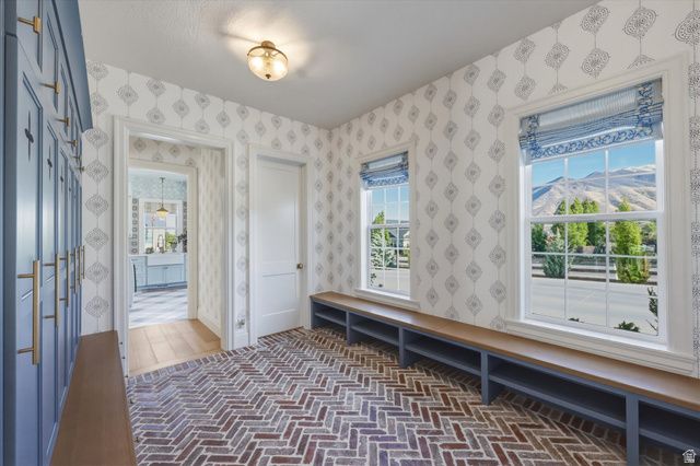 378 N CLEGG CANYON DR, Mapleton, UT 84664