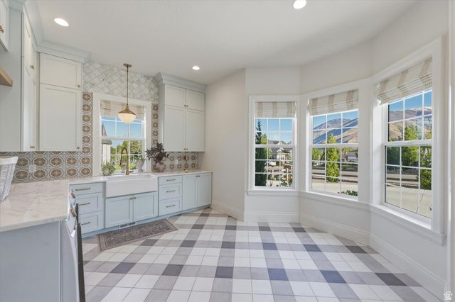 378 N CLEGG CANYON DR, Mapleton, UT 84664