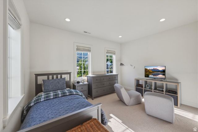 378 N CLEGG CANYON DR, Mapleton, UT 84664