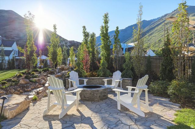 378 N CLEGG CANYON DR, Mapleton, UT 84664