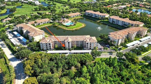 8470 Kingbird Loop 1025, Estero, FL 33967