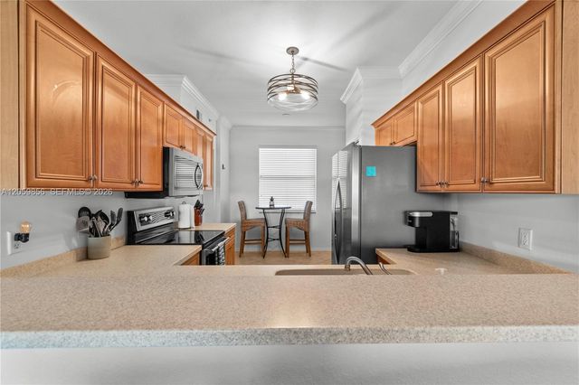 8470 Kingbird Loop 1025, Estero, FL 33967