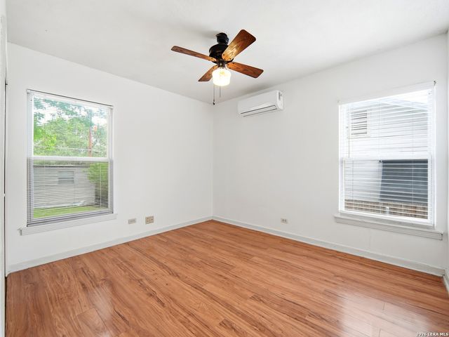 1311 W ROSEWOOD AVE, San Antonio, TX 78201