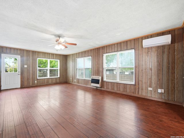 1311 W ROSEWOOD AVE, San Antonio, TX 78201