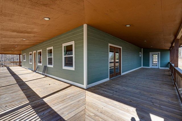 2000 Fredonia Road, Dunlap, TN 37327