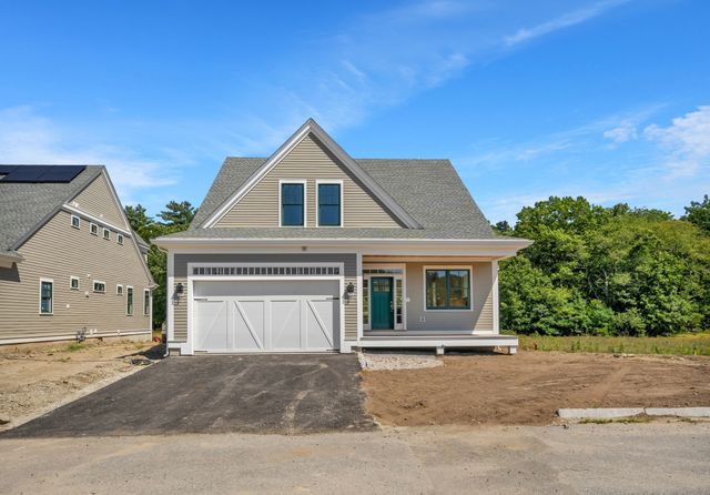11 Adams Ln 11, Sherborn, MA 01770
