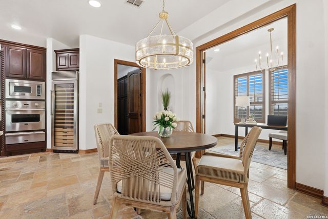 1219 Via Se Villa, San Antonio, TX 78260