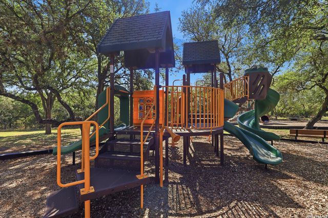 1219 Via Se Villa, San Antonio, TX 78260