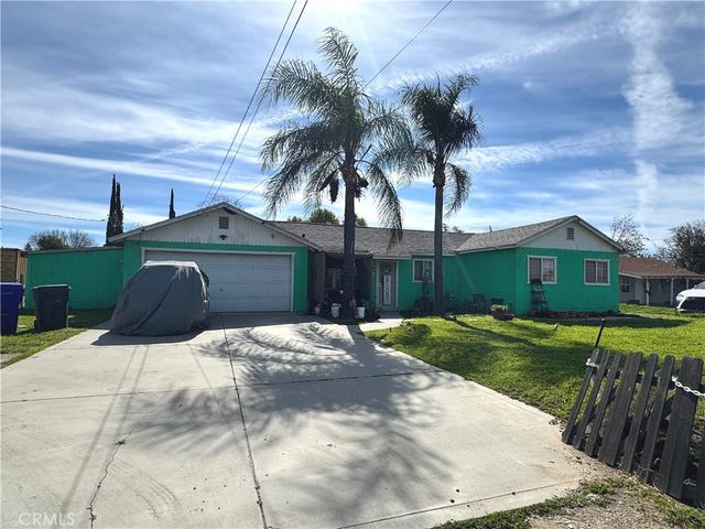 32271 Avenue E, Yucaipa, CA 92399