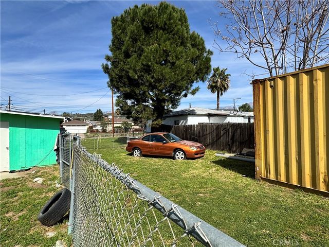 32271 Avenue E, Yucaipa, CA 92399