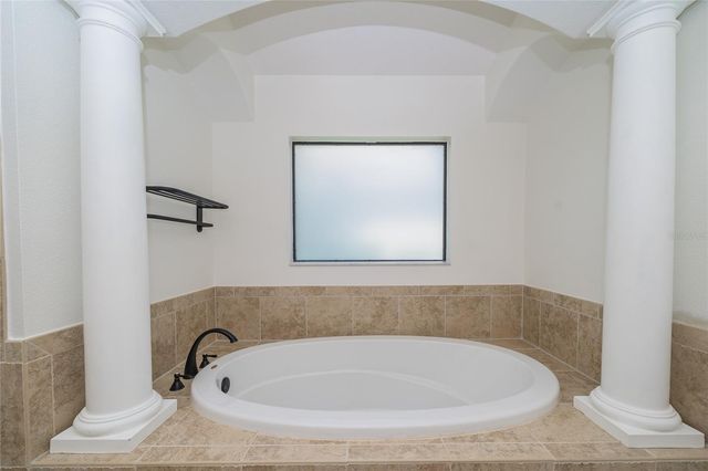 4907 POINTE O WOODS DRIVE, Wesley Chapel, FL 33543