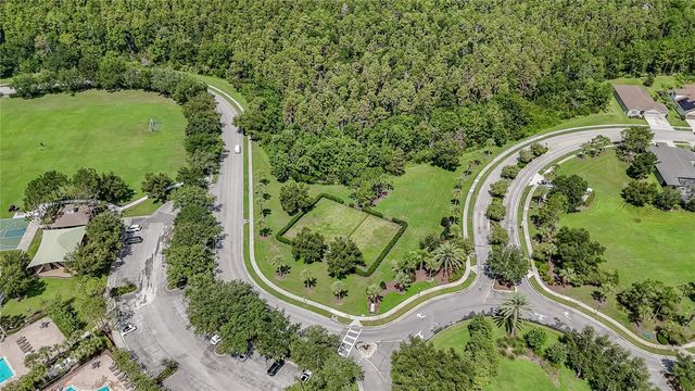 4907 POINTE O WOODS DRIVE, Wesley Chapel, FL 33543