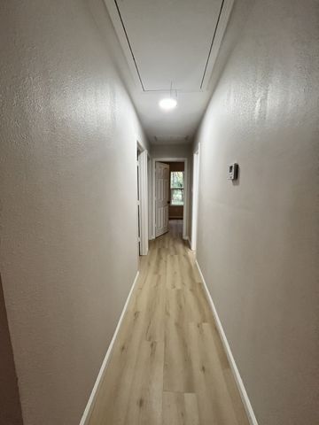 106 Timbercrest Drive, Mabank, TX 75156