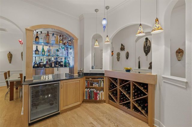 615 SAXONY BOULEVARD, St Petersburg, FL 33701