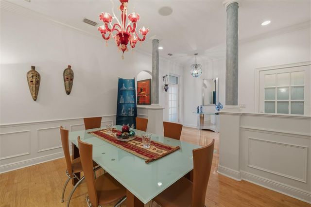 615 SAXONY BOULEVARD, St Petersburg, FL 33701