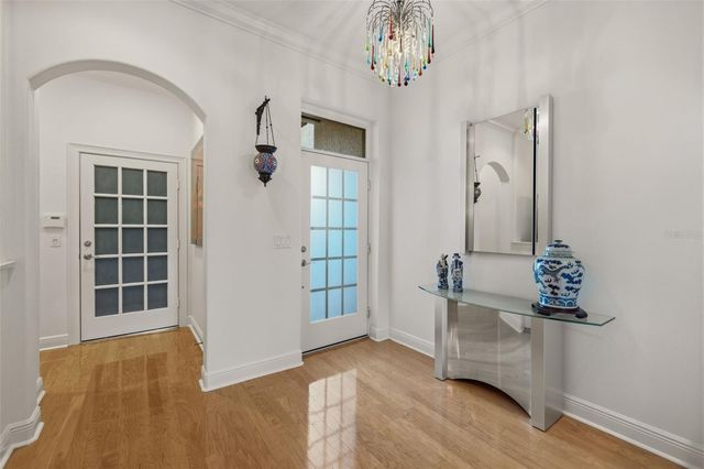 615 SAXONY BOULEVARD, St Petersburg, FL 33701