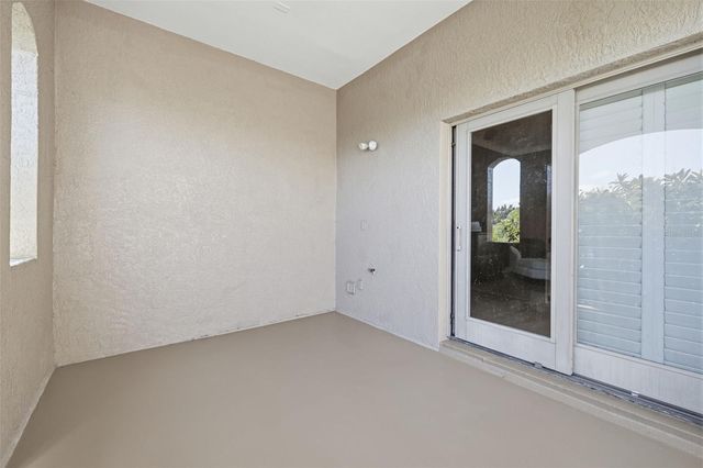 615 SAXONY BOULEVARD, St Petersburg, FL 33701