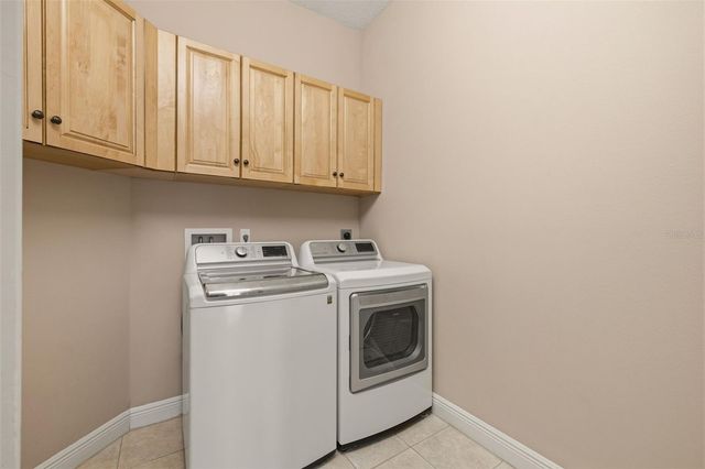 615 SAXONY BOULEVARD, St Petersburg, FL 33701