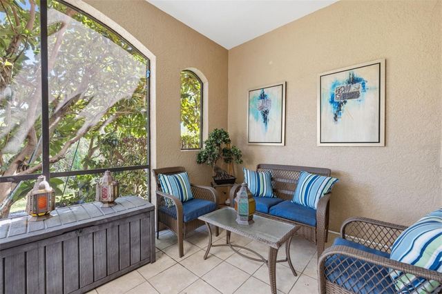 615 SAXONY BOULEVARD, St Petersburg, FL 33701