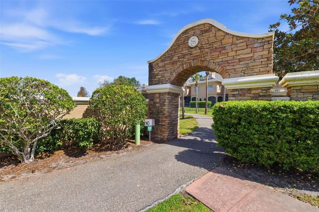 615 SAXONY BOULEVARD, St Petersburg, FL 33701