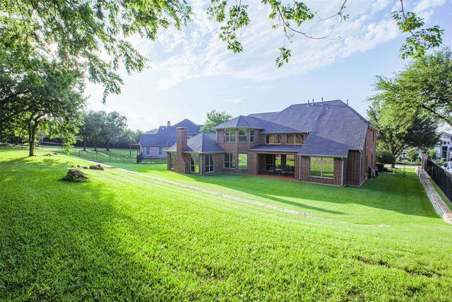 1923 White Oak Clearing, Southlake, TX 76092