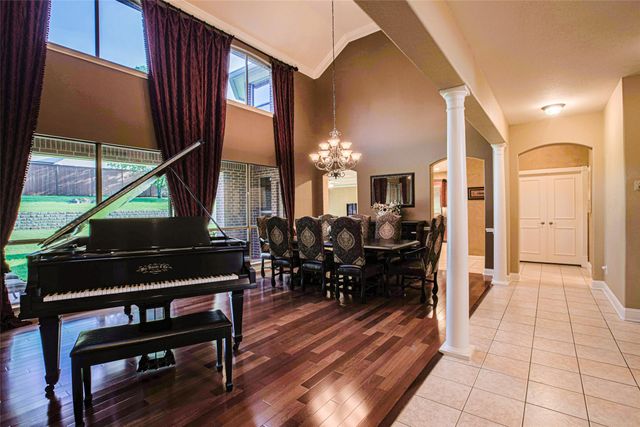 1923 White Oak Clearing, Southlake, TX 76092