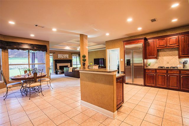 1923 White Oak Clearing, Southlake, TX 76092