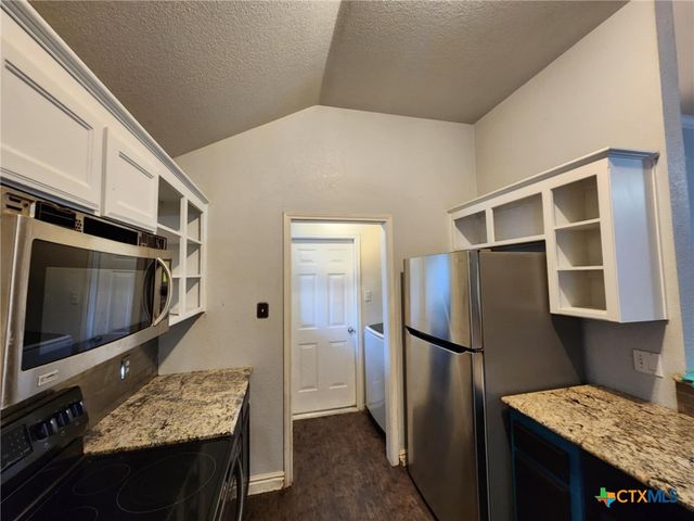 2006 Indian Camp Trail, Copperas Cove, TX 76522