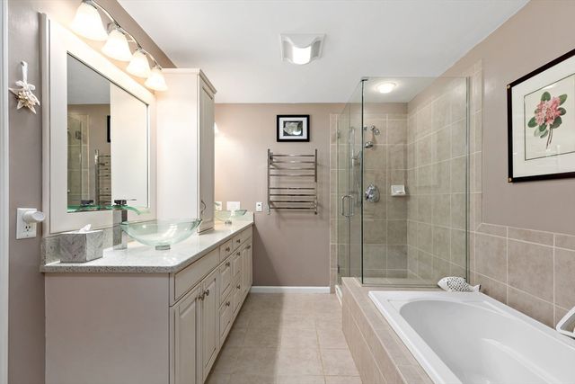 16 Butten Mews 16, Plymouth, MA 02360