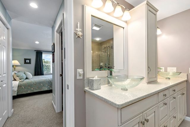 16 Butten Mews 16, Plymouth, MA 02360