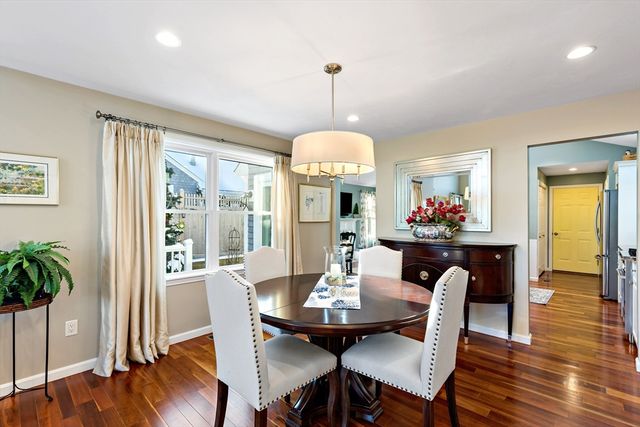 16 Butten Mews 16, Plymouth, MA 02360