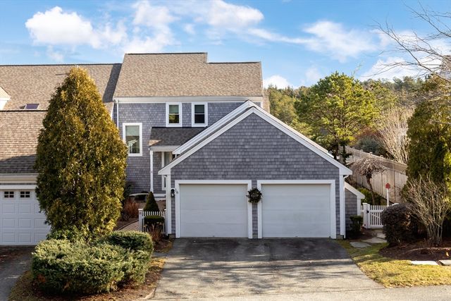 16 Butten Mews 16, Plymouth, MA 02360