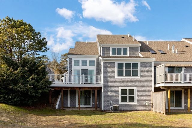 16 Butten Mews 16, Plymouth, MA 02360