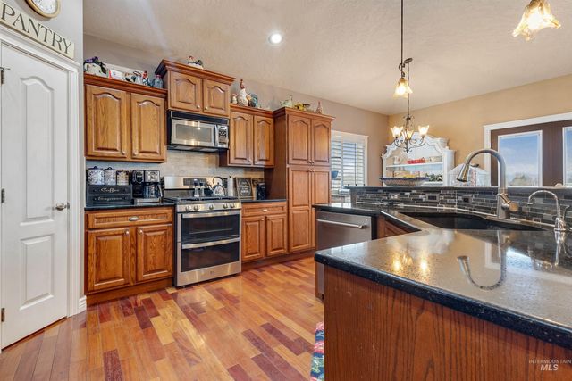 4834 S Fern St., Nampa, ID 83686