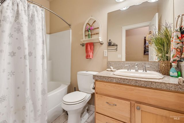 4834 S Fern St., Nampa, ID 83686