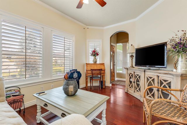 4834 S Fern St., Nampa, ID 83686