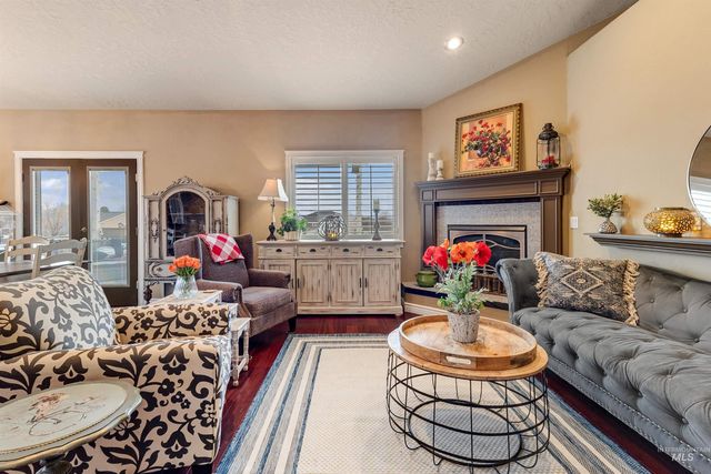 4834 S Fern St., Nampa, ID 83686