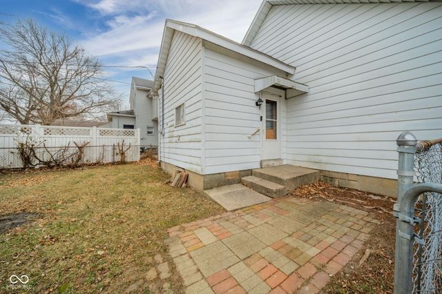 706 E 32nd Street, Anderson, IN 46016