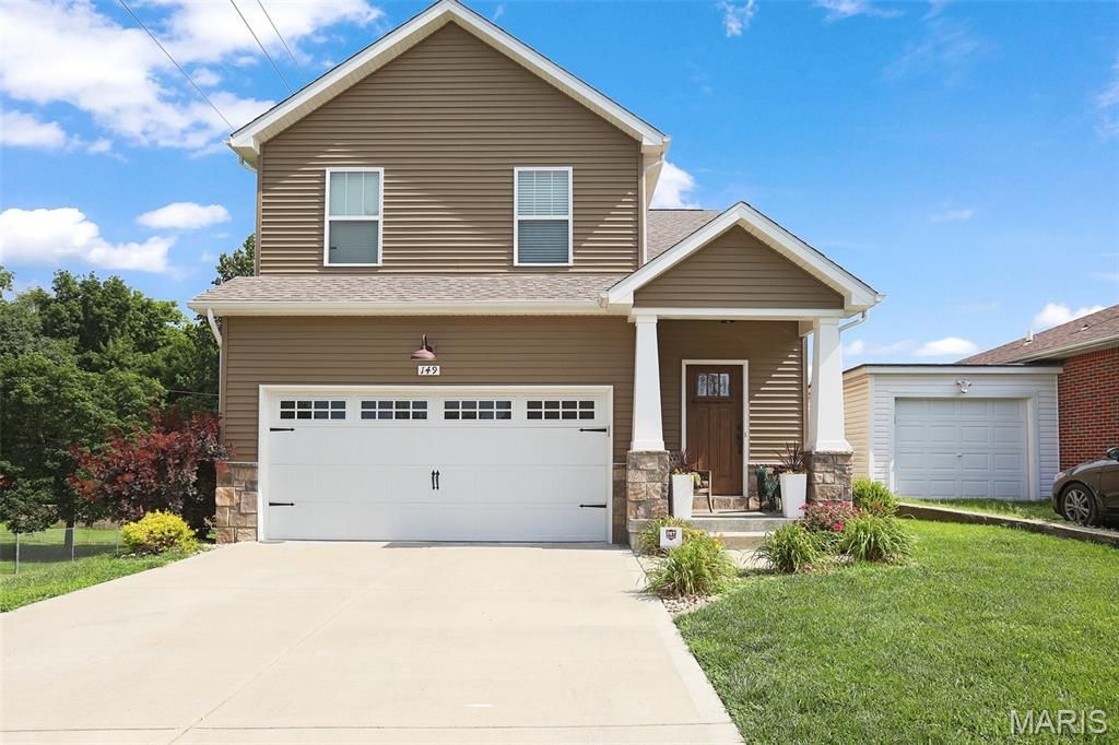 149 W Lincoln Street, Collinsville, IL 62234