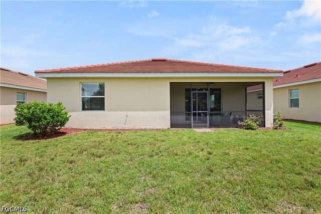 3390 Weston Manor DR, Alva, FL 33920